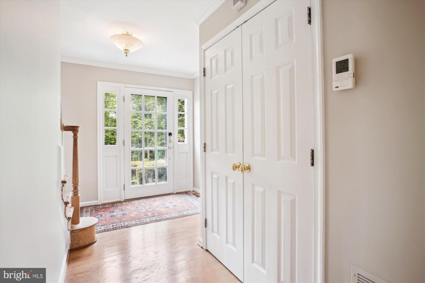 9532 LOCUST HILL DR, GREAT FALLS, Virginia 22066, 5 Bedrooms Bedrooms, ,3 BathroomsBathrooms,Residential,For sale,9532 LOCUST HILL DR,VAFX2239222 MLS # VAFX2239222