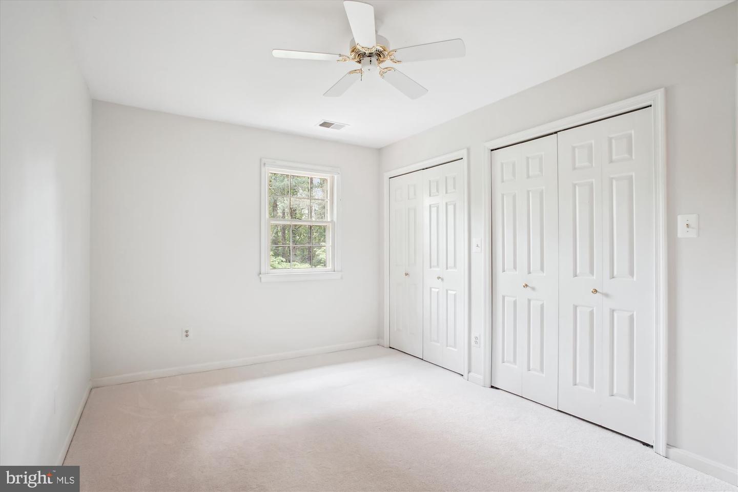 9532 LOCUST HILL DR, GREAT FALLS, Virginia 22066, 5 Bedrooms Bedrooms, ,3 BathroomsBathrooms,Residential,For sale,9532 LOCUST HILL DR,VAFX2239222 MLS # VAFX2239222