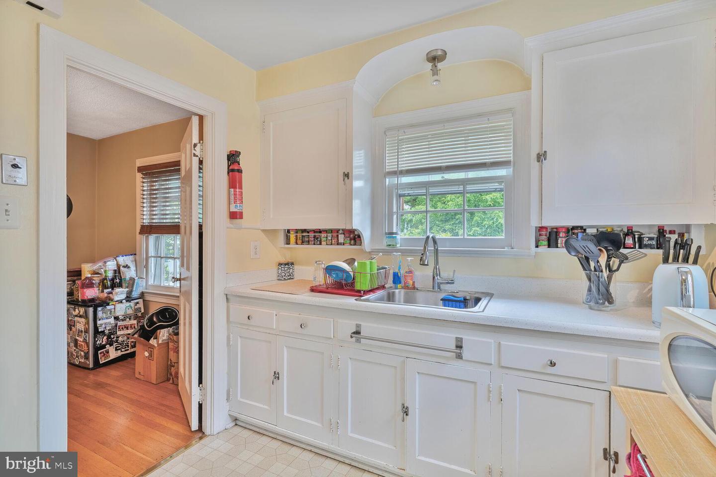 834 N ABINGDON ST, ARLINGTON, Virginia 22203, 4 Bedrooms Bedrooms, ,2 BathroomsBathrooms,Residential,For sale,834 N ABINGDON ST,VAAR2057106 MLS # VAAR2057106