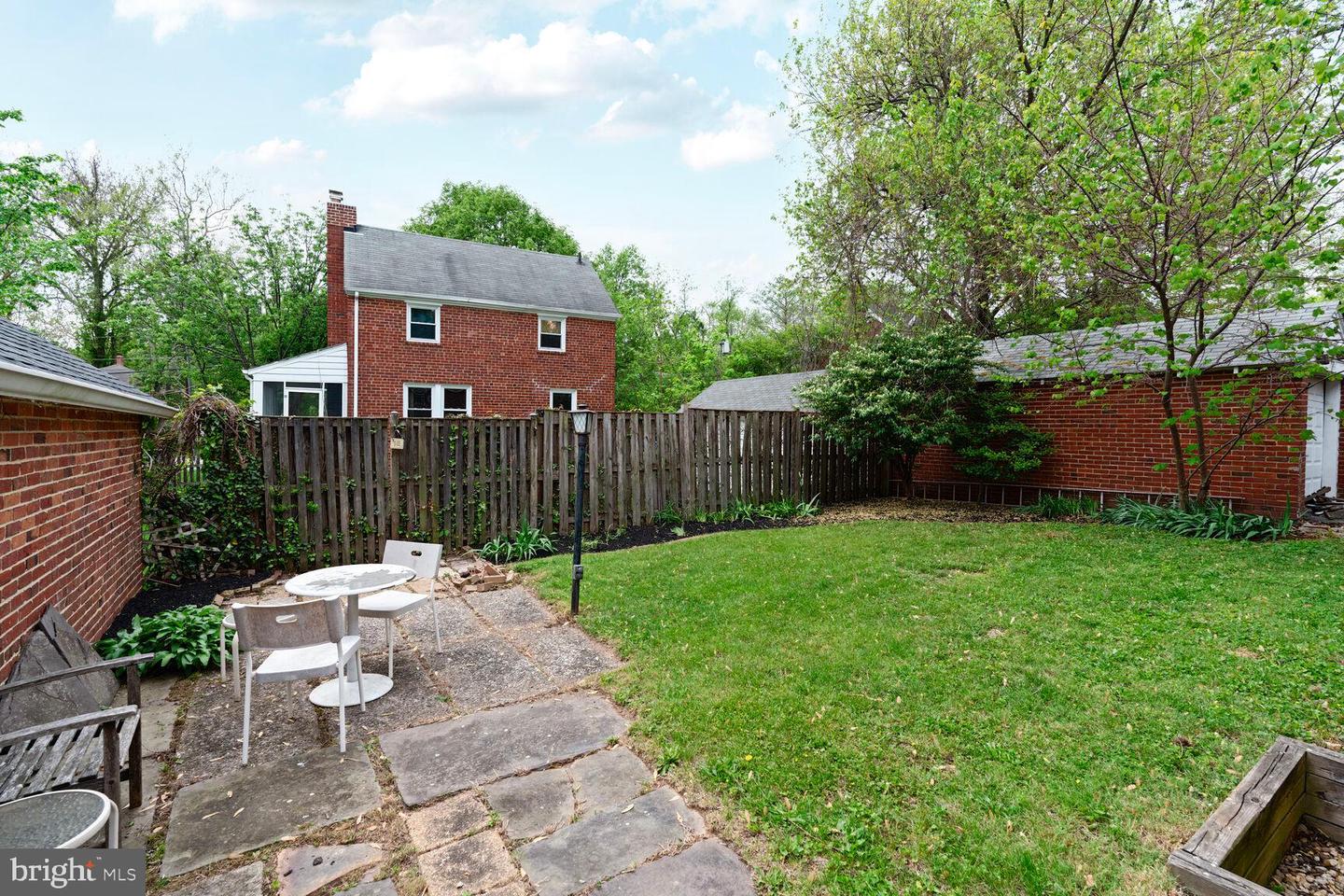834 N ABINGDON ST, ARLINGTON, Virginia 22203, 4 Bedrooms Bedrooms, ,2 BathroomsBathrooms,Residential,For sale,834 N ABINGDON ST,VAAR2057106 MLS # VAAR2057106