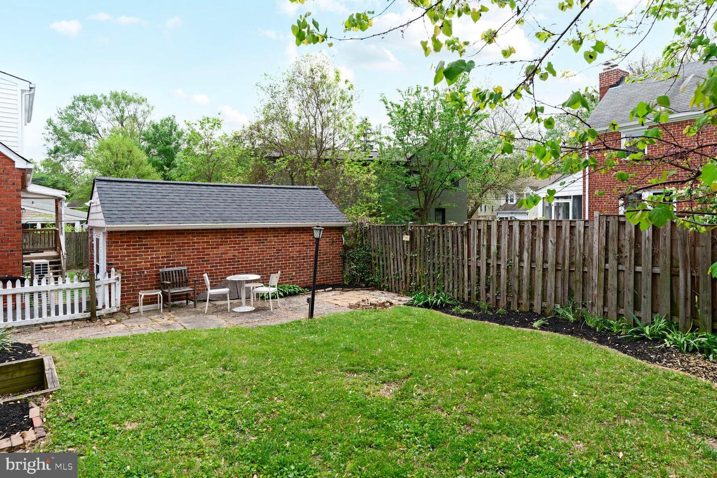 834 N ABINGDON ST, ARLINGTON, Virginia 22203, 4 Bedrooms Bedrooms, ,2 BathroomsBathrooms,Residential,For sale,834 N ABINGDON ST,VAAR2057106 MLS # VAAR2057106