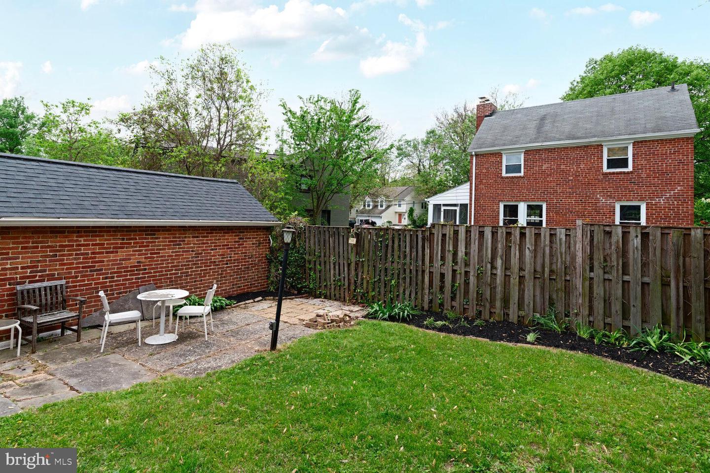 834 N ABINGDON ST, ARLINGTON, Virginia 22203, 4 Bedrooms Bedrooms, ,2 BathroomsBathrooms,Residential,For sale,834 N ABINGDON ST,VAAR2057106 MLS # VAAR2057106