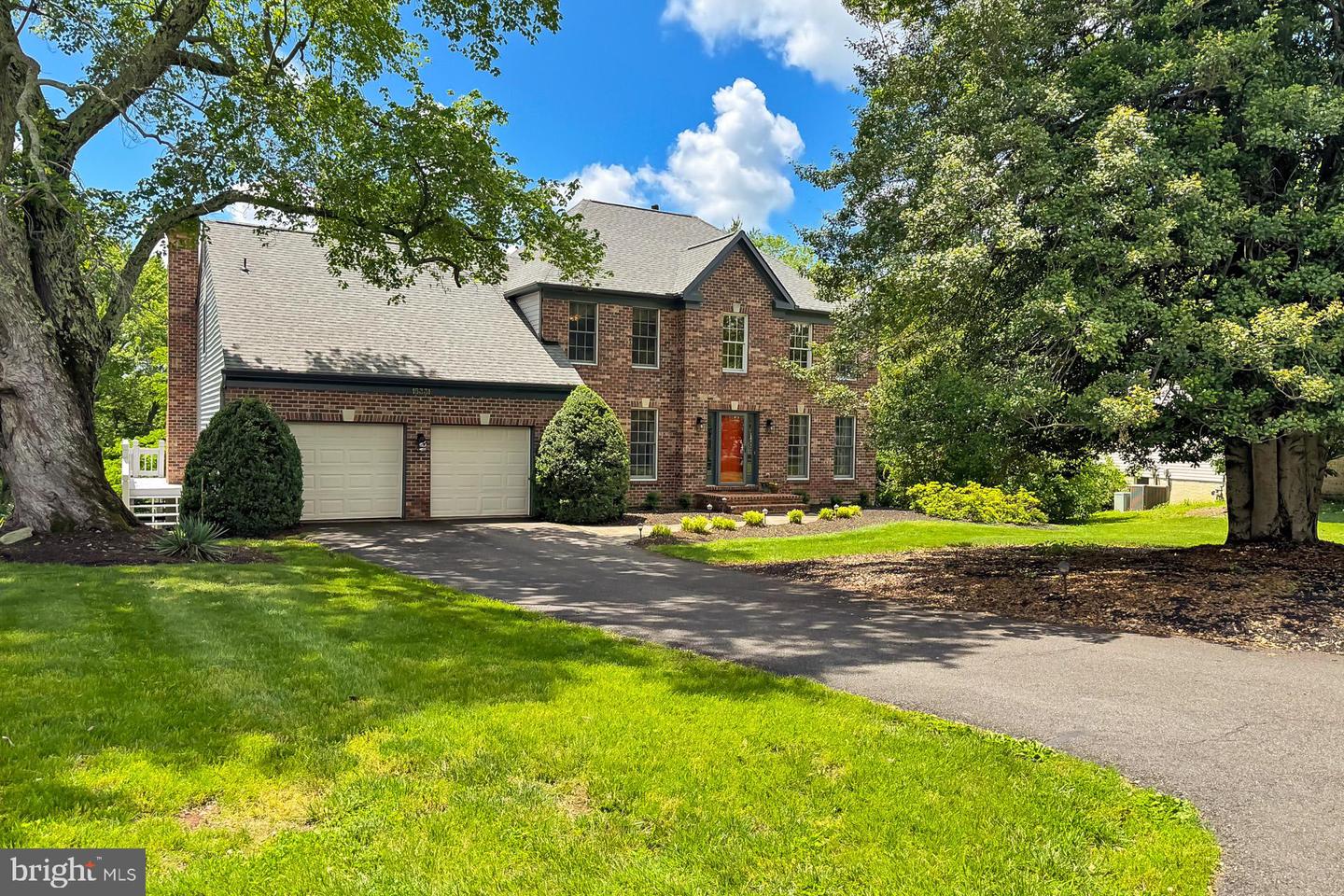 15331 OAKMERE PL, CENTREVILLE, Virginia 20120, 4 Bedrooms Bedrooms, ,4 BathroomsBathrooms,Residential,For sale,15331 OAKMERE PL,VAFX2239026 MLS # VAFX2239026