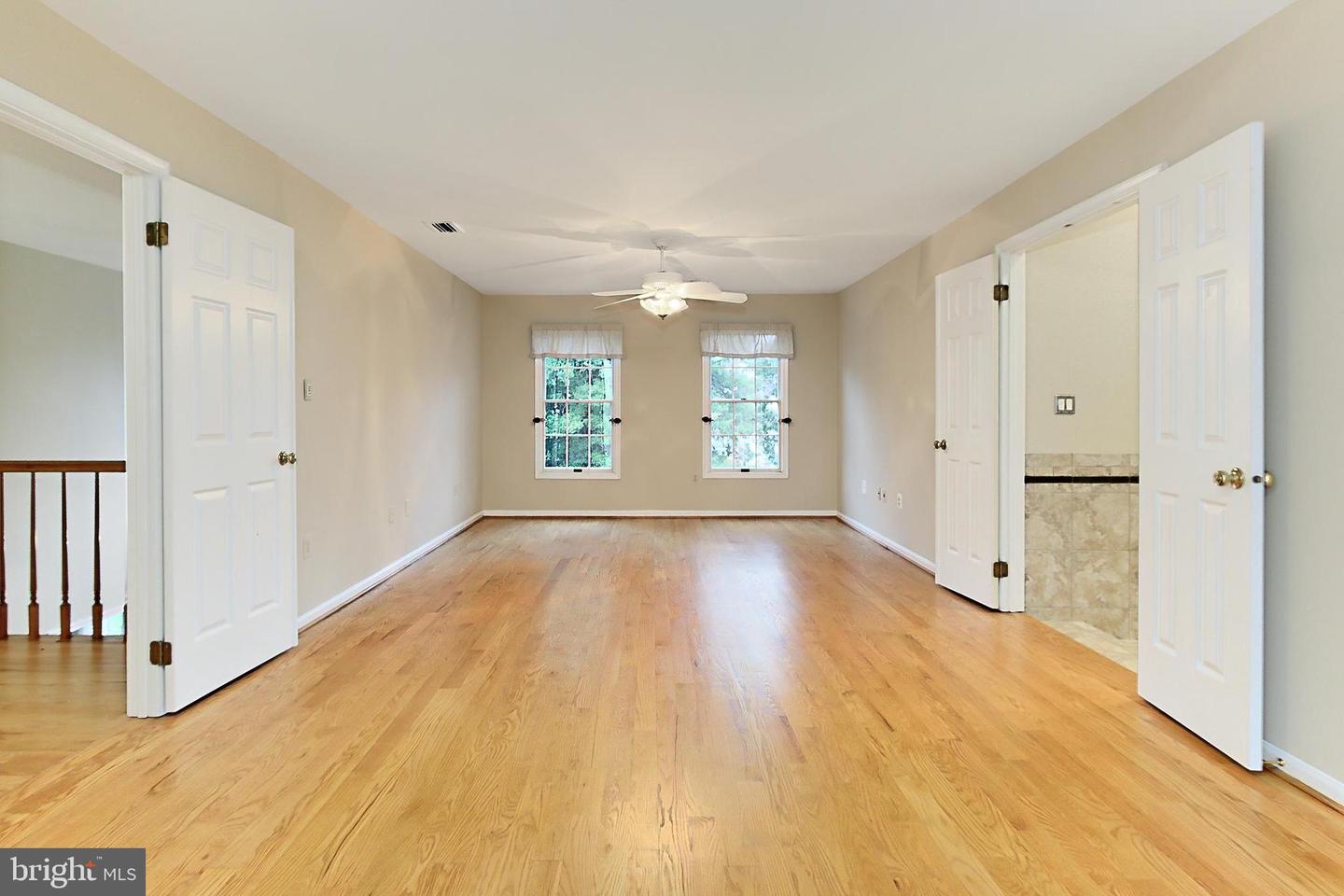 15331 OAKMERE PL, CENTREVILLE, Virginia 20120, 4 Bedrooms Bedrooms, ,4 BathroomsBathrooms,Residential,For sale,15331 OAKMERE PL,VAFX2239026 MLS # VAFX2239026