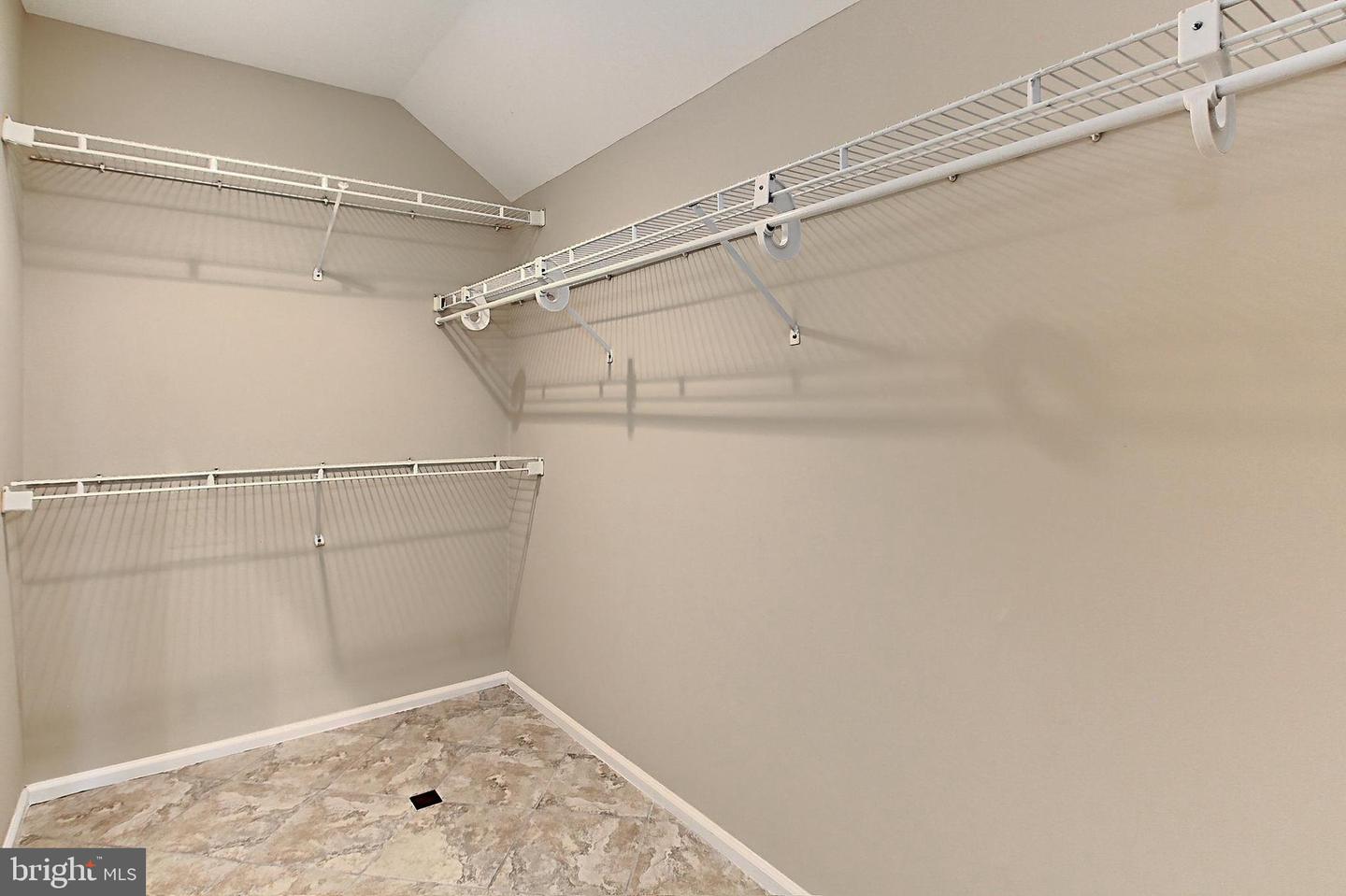 15331 OAKMERE PL, CENTREVILLE, Virginia 20120, 4 Bedrooms Bedrooms, ,4 BathroomsBathrooms,Residential,For sale,15331 OAKMERE PL,VAFX2239026 MLS # VAFX2239026