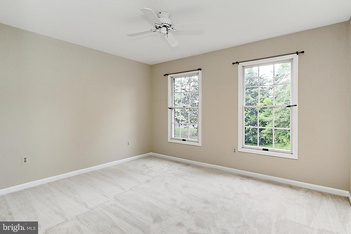 15331 OAKMERE PL, CENTREVILLE, Virginia 20120, 4 Bedrooms Bedrooms, ,4 BathroomsBathrooms,Residential,For sale,15331 OAKMERE PL,VAFX2239026 MLS # VAFX2239026