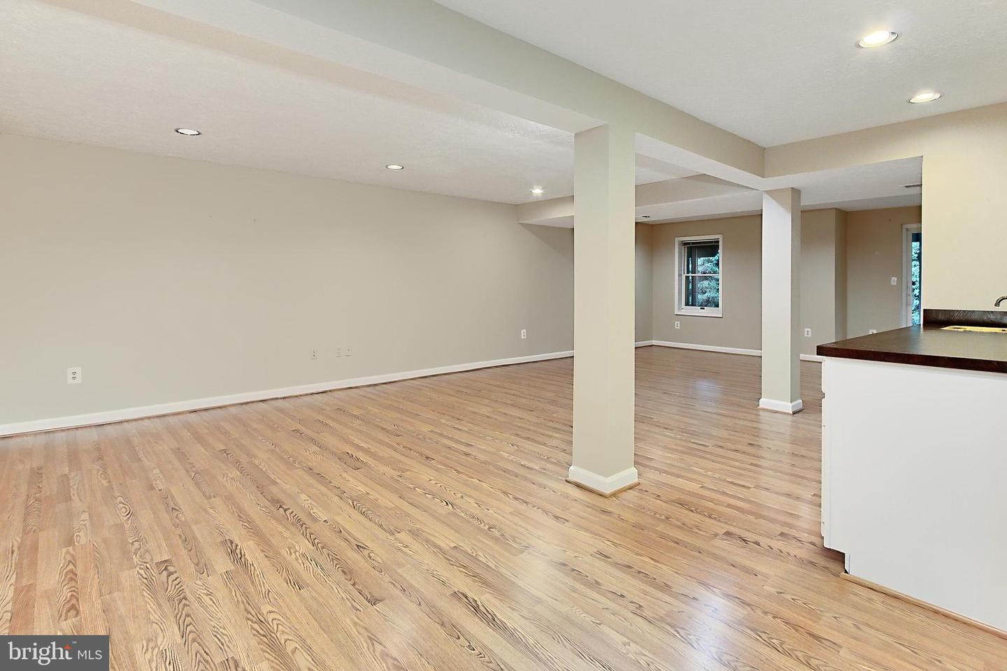 15331 OAKMERE PL, CENTREVILLE, Virginia 20120, 4 Bedrooms Bedrooms, ,4 BathroomsBathrooms,Residential,For sale,15331 OAKMERE PL,VAFX2239026 MLS # VAFX2239026