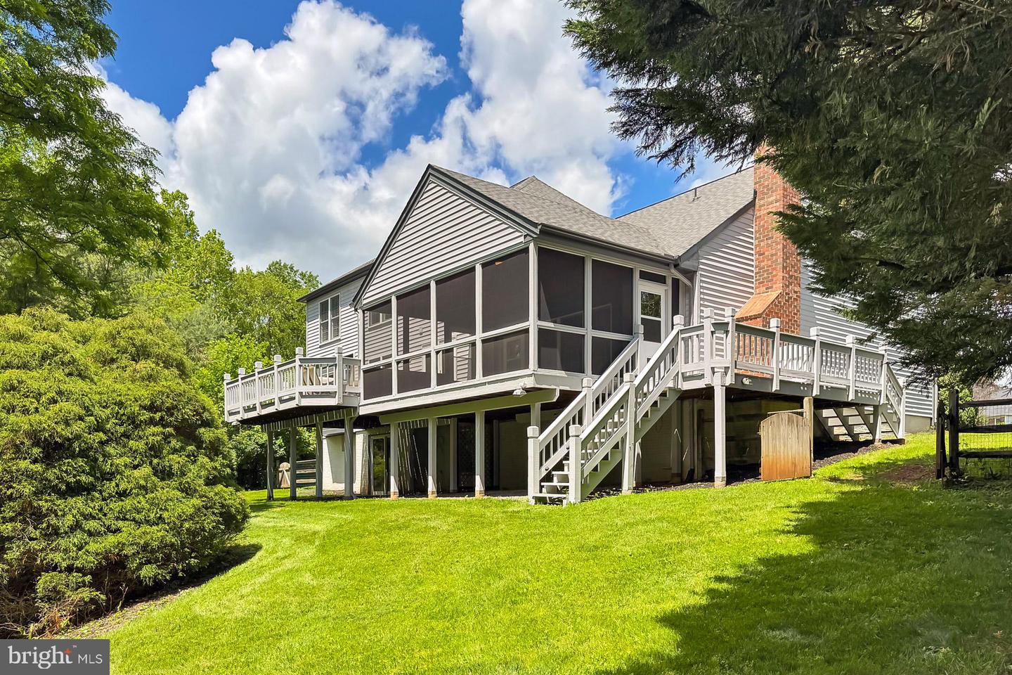 15331 OAKMERE PL, CENTREVILLE, Virginia 20120, 4 Bedrooms Bedrooms, ,4 BathroomsBathrooms,Residential,For sale,15331 OAKMERE PL,VAFX2239026 MLS # VAFX2239026