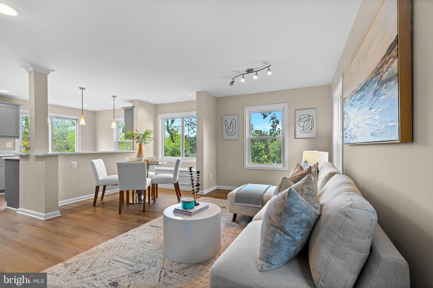 5802 15TH ST N, ARLINGTON, Virginia 22205, 4 Bedrooms Bedrooms, ,2 BathroomsBathrooms,Residential,For sale,5802 15TH ST N,VAAR2057136 MLS # VAAR2057136