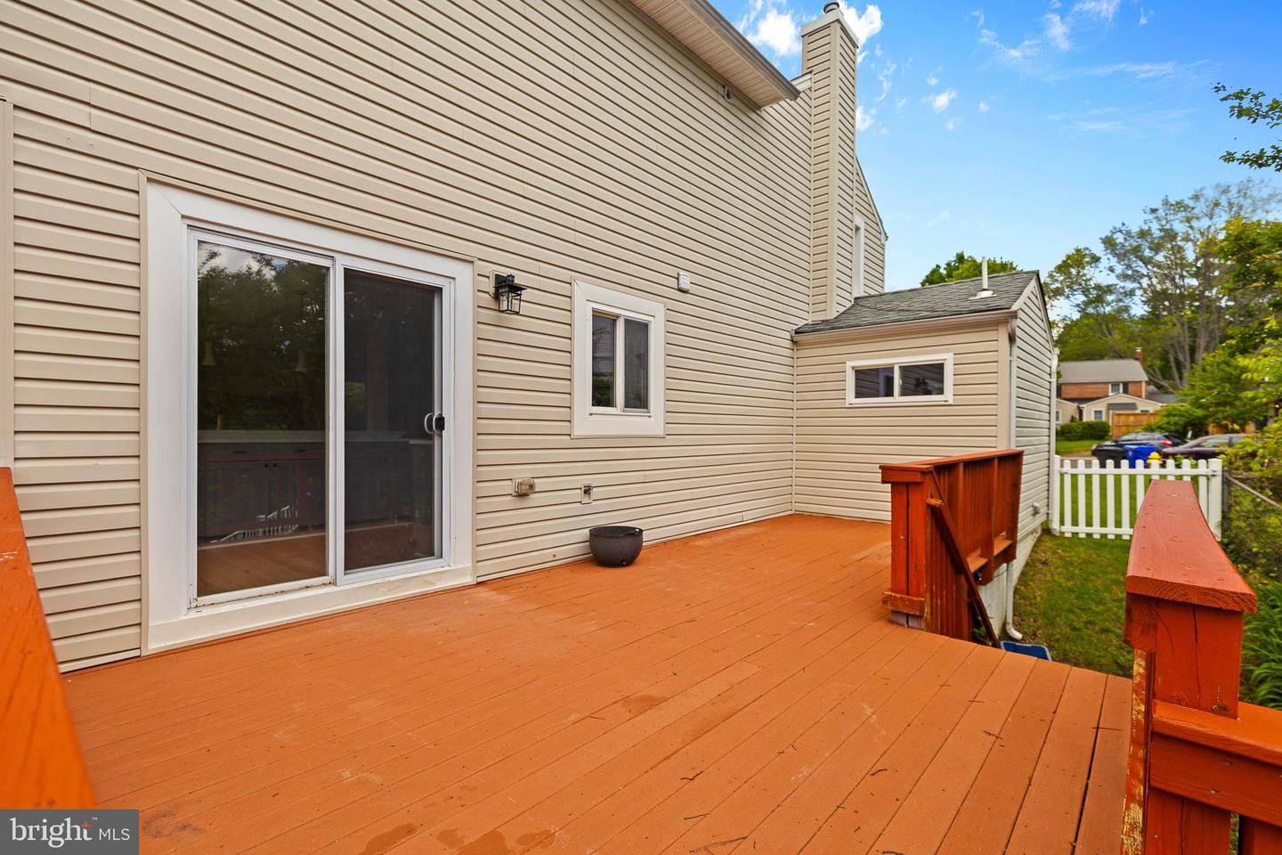 5802 15TH ST N, ARLINGTON, Virginia 22205, 4 Bedrooms Bedrooms, ,2 BathroomsBathrooms,Residential,For sale,5802 15TH ST N,VAAR2057136 MLS # VAAR2057136
