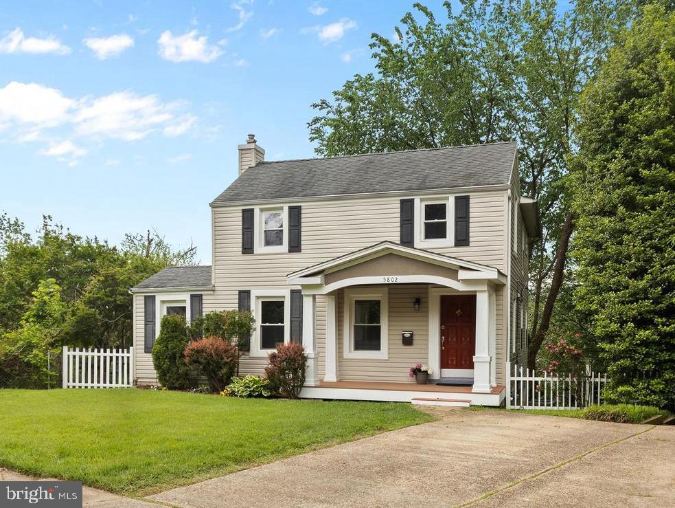 5802 15TH ST N, ARLINGTON, Virginia 22205, 4 Bedrooms Bedrooms, ,2 BathroomsBathrooms,Residential,For sale,5802 15TH ST N,VAAR2057136 MLS # VAAR2057136