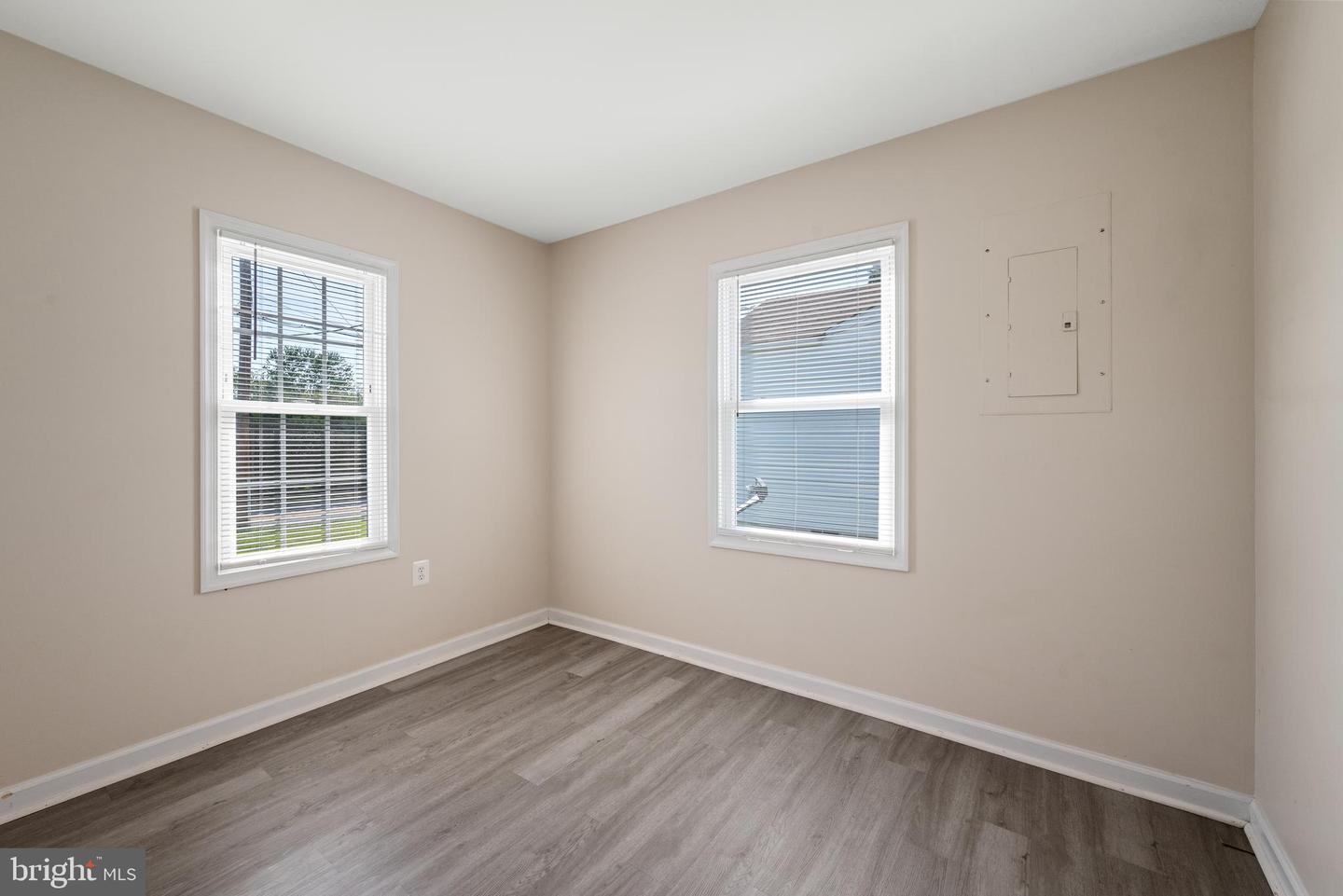 3544 PAPERMILL RD, WINCHESTER, Virginia 22602, 3 Bedrooms Bedrooms, ,1 BathroomBathrooms,Residential,For sale,3544 PAPERMILL RD,VAFV2034008 MLS # VAFV2034008