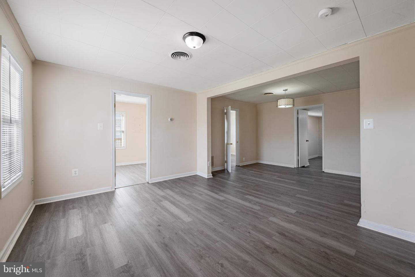 3544 PAPERMILL RD, WINCHESTER, Virginia 22602, 3 Bedrooms Bedrooms, ,1 BathroomBathrooms,Residential,For sale,3544 PAPERMILL RD,VAFV2034008 MLS # VAFV2034008