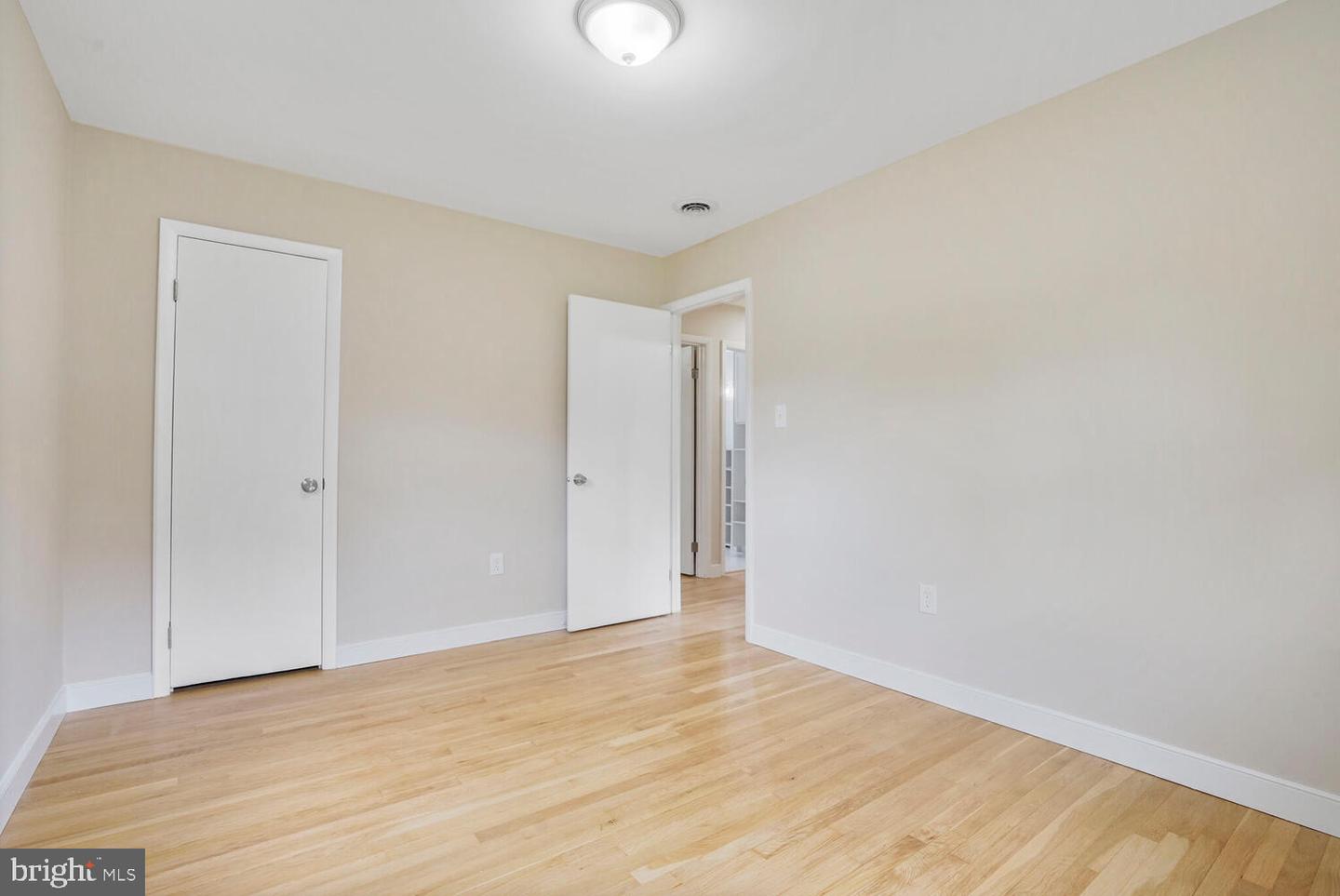 3809 CLAREMONT LN, WOODBRIDGE, Virginia 22193, 5 Bedrooms Bedrooms, ,2 BathroomsBathrooms,Residential,For sale,3809 CLAREMONT LN,VAPW2094224 MLS # VAPW2094224