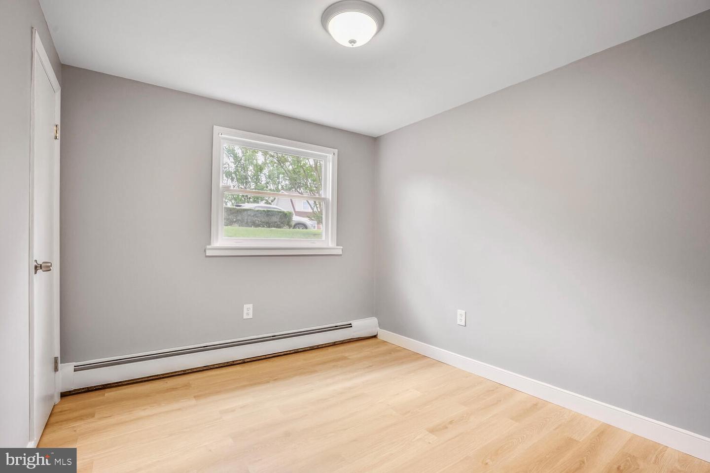 3809 CLAREMONT LN, WOODBRIDGE, Virginia 22193, 5 Bedrooms Bedrooms, ,2 BathroomsBathrooms,Residential,For sale,3809 CLAREMONT LN,VAPW2094224 MLS # VAPW2094224