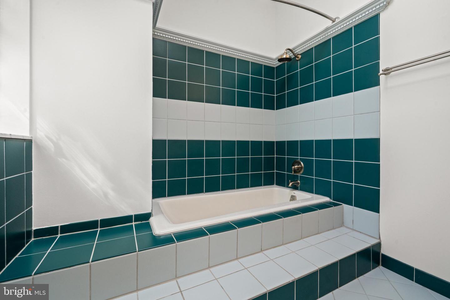 5212 MOUNT VERNON MEMORIAL HWY, ALEXANDRIA, Virginia 22309, 4 Bedrooms Bedrooms, ,2 BathroomsBathrooms,Residential,For sale,5212 MOUNT VERNON MEMORIAL HWY,VAFX2239488 MLS # VAFX2239488