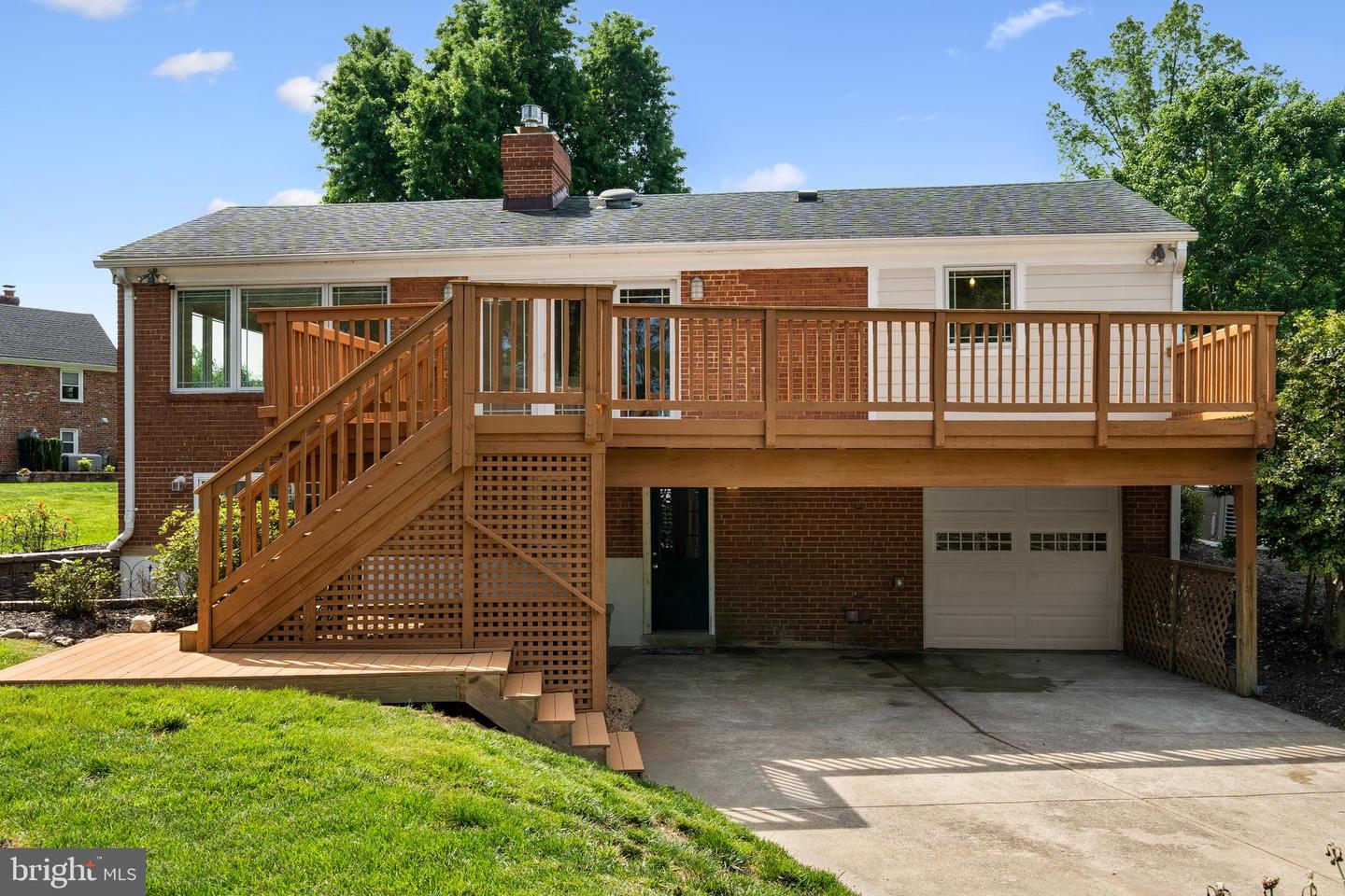 5212 MOUNT VERNON MEMORIAL HWY, ALEXANDRIA, Virginia 22309, 4 Bedrooms Bedrooms, ,2 BathroomsBathrooms,Residential,For sale,5212 MOUNT VERNON MEMORIAL HWY,VAFX2239488 MLS # VAFX2239488
