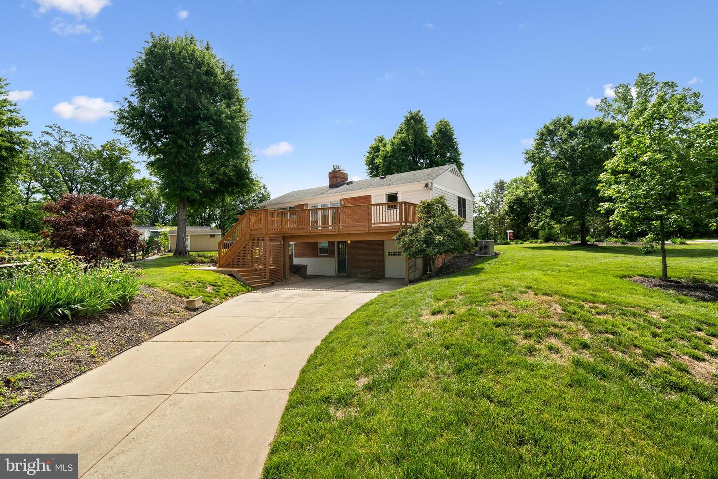 5212 MOUNT VERNON MEMORIAL HWY, ALEXANDRIA, Virginia 22309, 4 Bedrooms Bedrooms, ,2 BathroomsBathrooms,Residential,For sale,5212 MOUNT VERNON MEMORIAL HWY,VAFX2239488 MLS # VAFX2239488