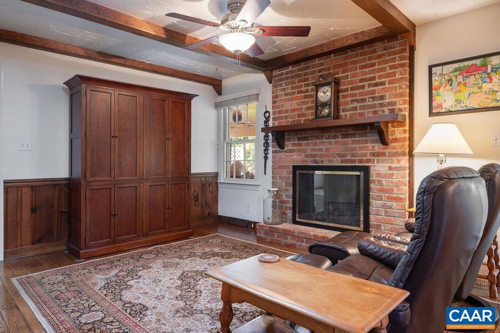 2613 HUNTINGTON RD, CHARLOTTESVILLE, Virginia 22901, 4 Bedrooms Bedrooms, ,3 BathroomsBathrooms,Residential,2613 HUNTINGTON RD,664684 MLS # 664684