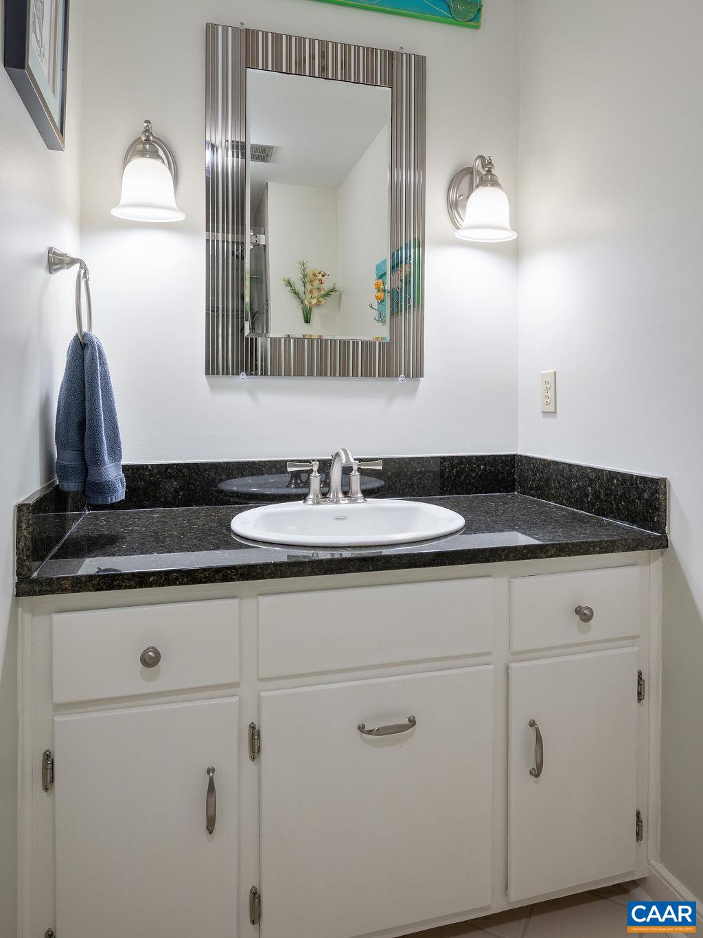 2613 HUNTINGTON RD, CHARLOTTESVILLE, Virginia 22901, 4 Bedrooms Bedrooms, ,3 BathroomsBathrooms,Residential,2613 HUNTINGTON RD,664684 MLS # 664684
