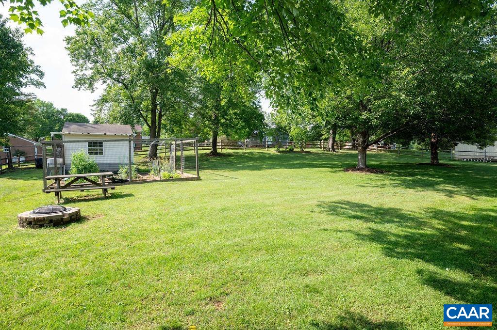 2613 HUNTINGTON RD, CHARLOTTESVILLE, Virginia 22901, 4 Bedrooms Bedrooms, ,3 BathroomsBathrooms,Residential,2613 HUNTINGTON RD,664684 MLS # 664684