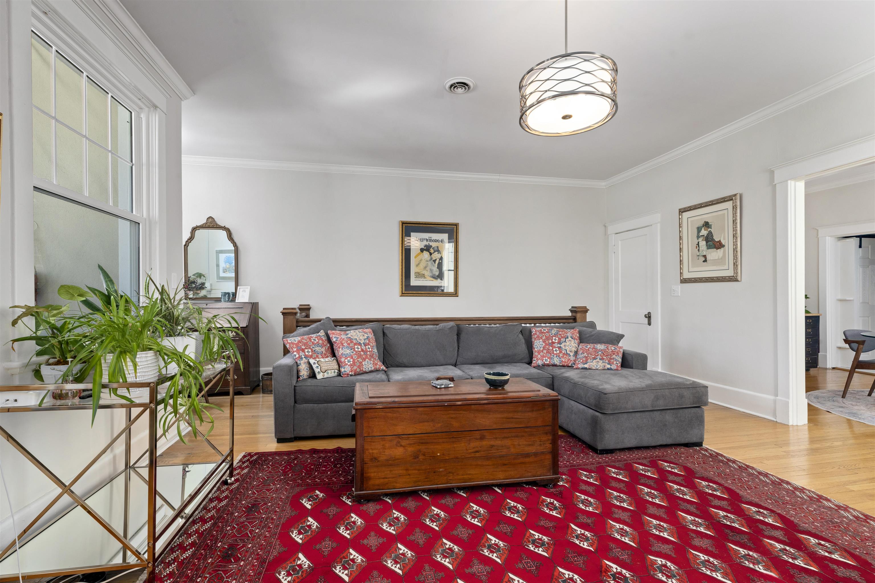 1311 NORTH AUGUSTA ST, STAUNTON, Virginia 24401, 3 Bedrooms Bedrooms, ,1 BathroomBathrooms,Residential,1311 NORTH AUGUSTA ST,664687 MLS # 664687