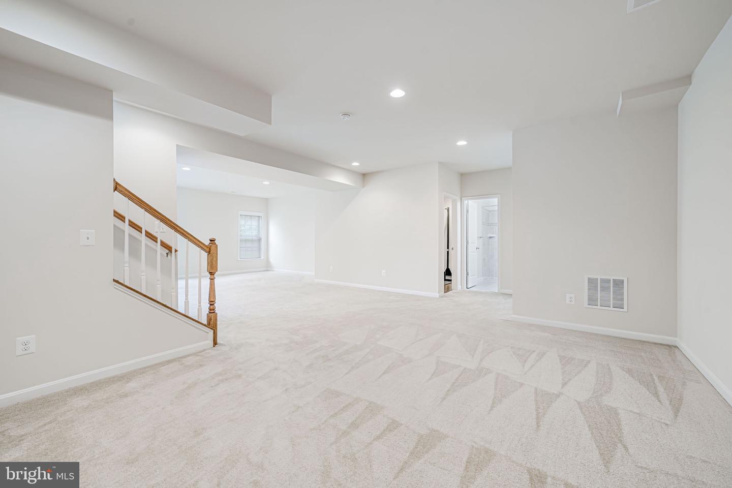 14762 BELL TOWER RD, WOODBRIDGE, Virginia 22193, 5 Bedrooms Bedrooms, ,4 BathroomsBathrooms,Residential,For sale,14762 BELL TOWER RD,VAPW2094192 MLS # VAPW2094192