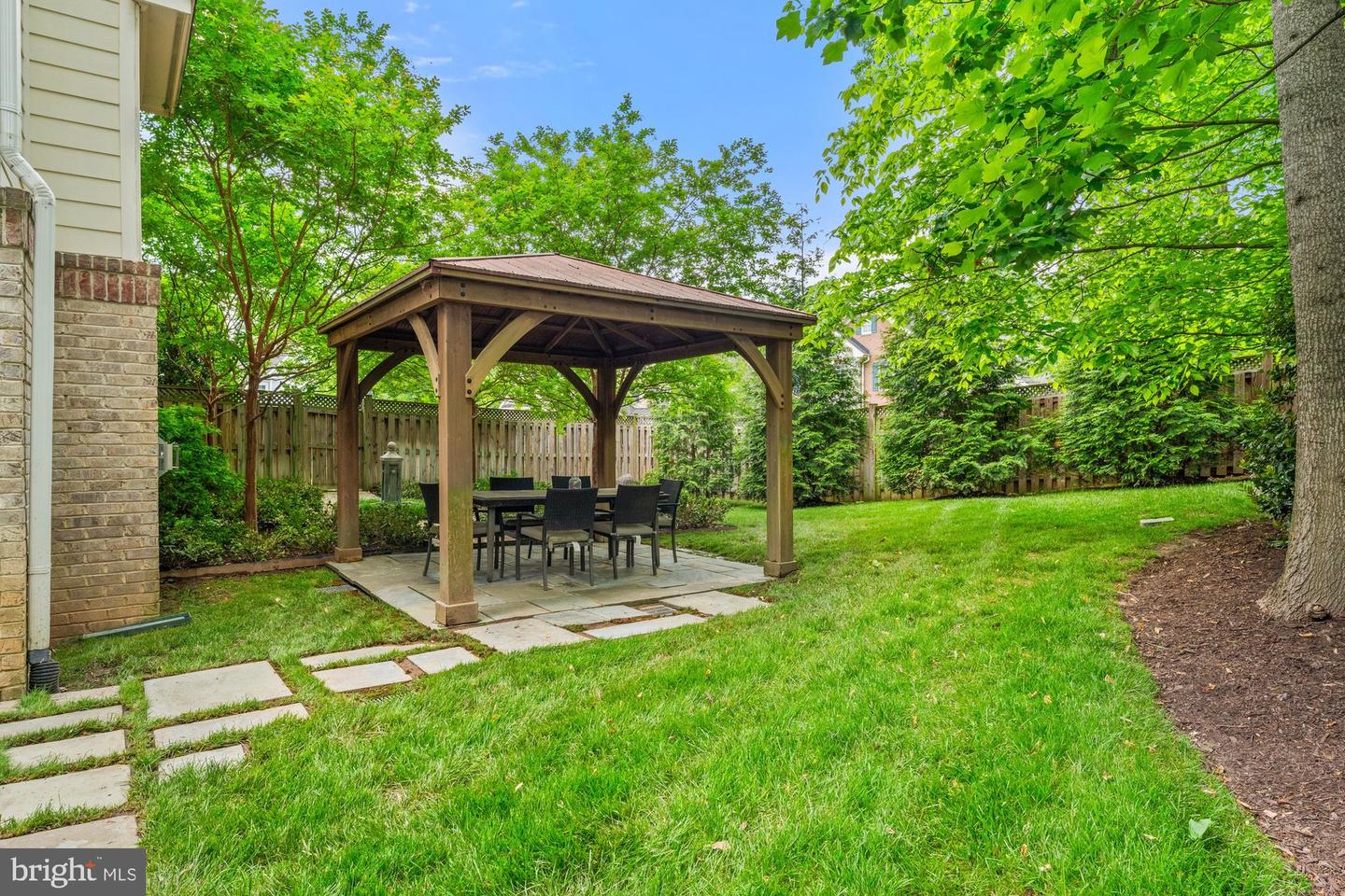 1681 DREWLAINE DR, VIENNA, Virginia 22182, 5 Bedrooms Bedrooms, ,4 BathroomsBathrooms,Residential,For sale,1681 DREWLAINE DR,VAFX2239306 MLS # VAFX2239306