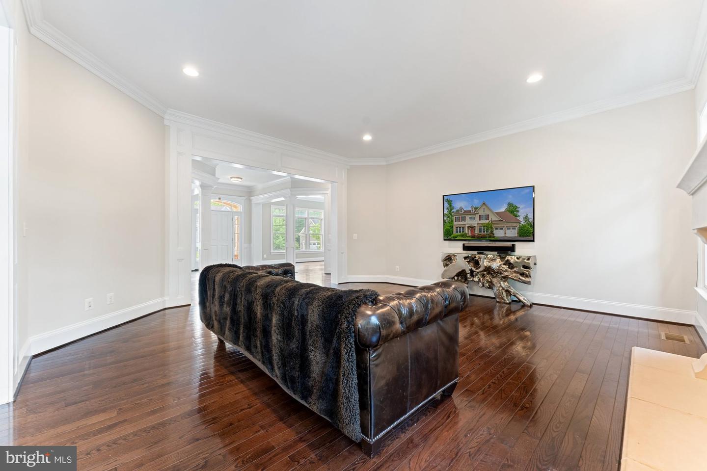 1681 DREWLAINE DR, VIENNA, Virginia 22182, 5 Bedrooms Bedrooms, ,4 BathroomsBathrooms,Residential,For sale,1681 DREWLAINE DR,VAFX2239306 MLS # VAFX2239306