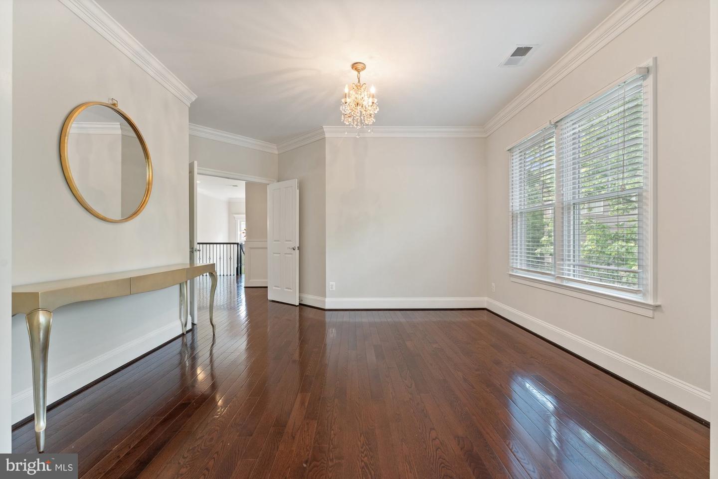 1681 DREWLAINE DR, VIENNA, Virginia 22182, 5 Bedrooms Bedrooms, ,4 BathroomsBathrooms,Residential,For sale,1681 DREWLAINE DR,VAFX2239306 MLS # VAFX2239306