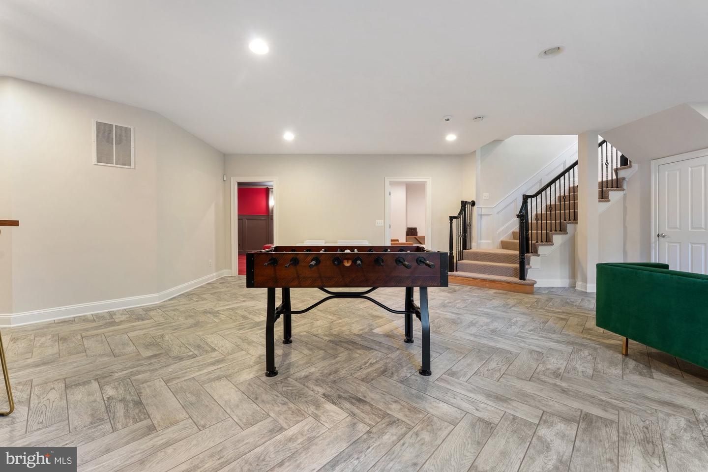 1681 DREWLAINE DR, VIENNA, Virginia 22182, 5 Bedrooms Bedrooms, ,4 BathroomsBathrooms,Residential,For sale,1681 DREWLAINE DR,VAFX2239306 MLS # VAFX2239306