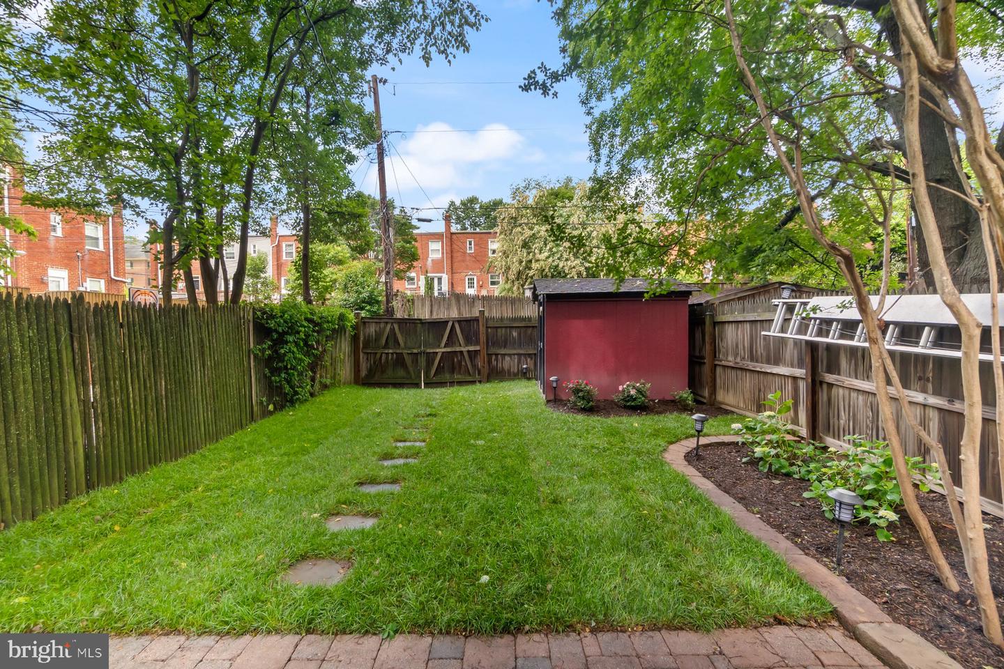 725 S COLUMBUS ST, ALEXANDRIA, Virginia 22314, 3 Bedrooms Bedrooms, ,3 BathroomsBathrooms,Residential,For sale,725 S COLUMBUS ST,VAAX2045110 MLS # VAAX2045110