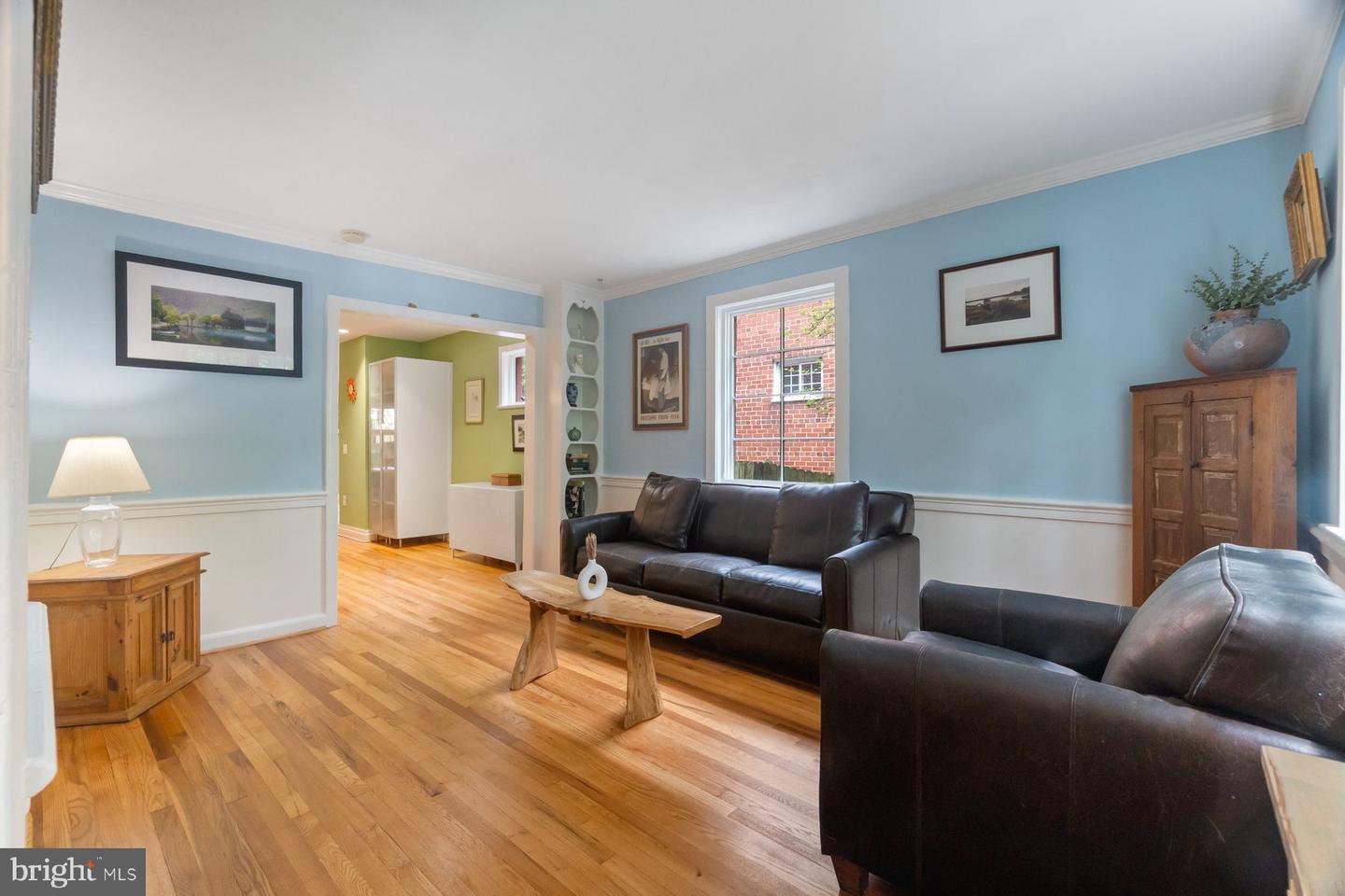 725 S COLUMBUS ST, ALEXANDRIA, Virginia 22314, 3 Bedrooms Bedrooms, ,3 BathroomsBathrooms,Residential,For sale,725 S COLUMBUS ST,VAAX2045110 MLS # VAAX2045110