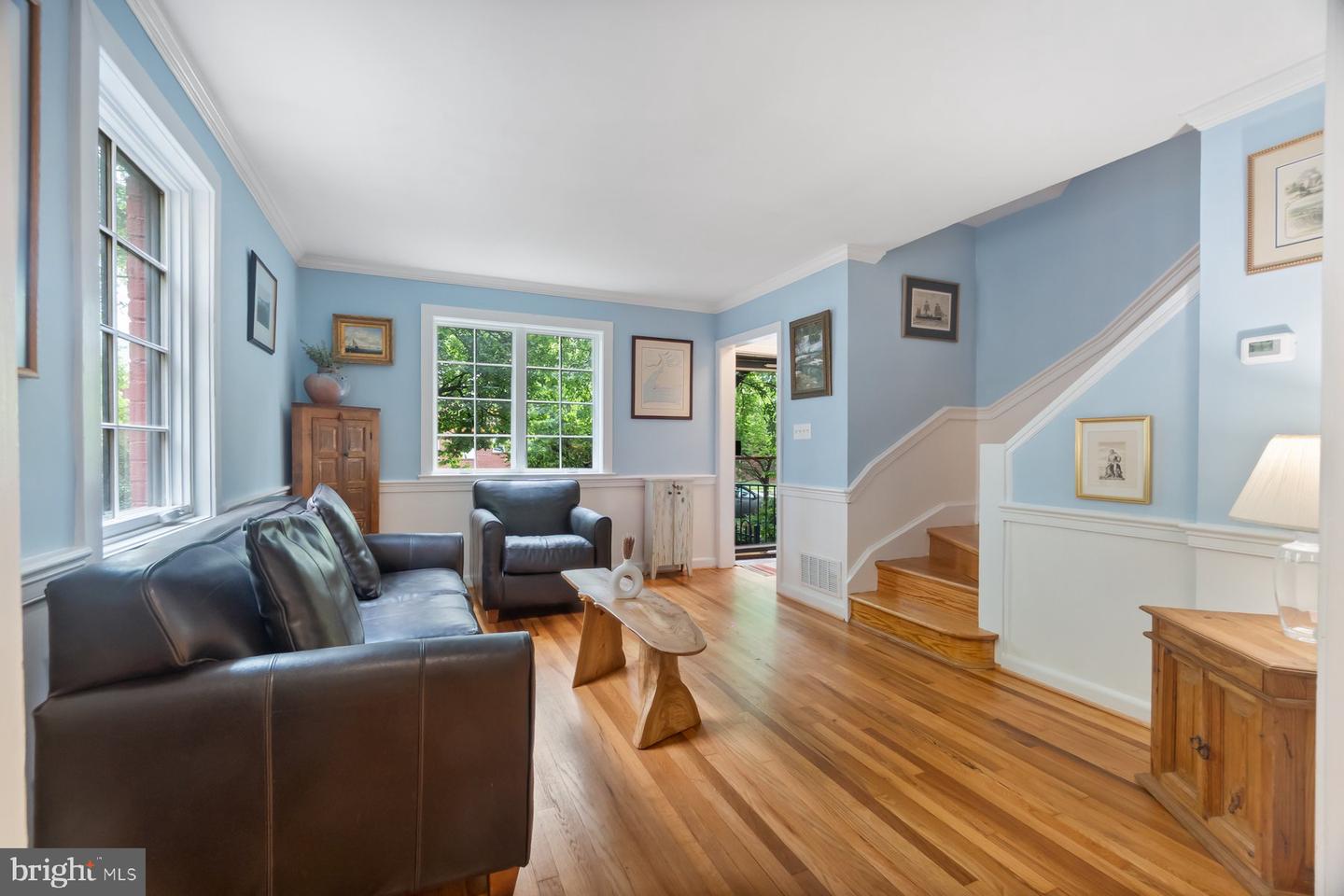 725 S COLUMBUS ST, ALEXANDRIA, Virginia 22314, 3 Bedrooms Bedrooms, ,3 BathroomsBathrooms,Residential,For sale,725 S COLUMBUS ST,VAAX2045110 MLS # VAAX2045110