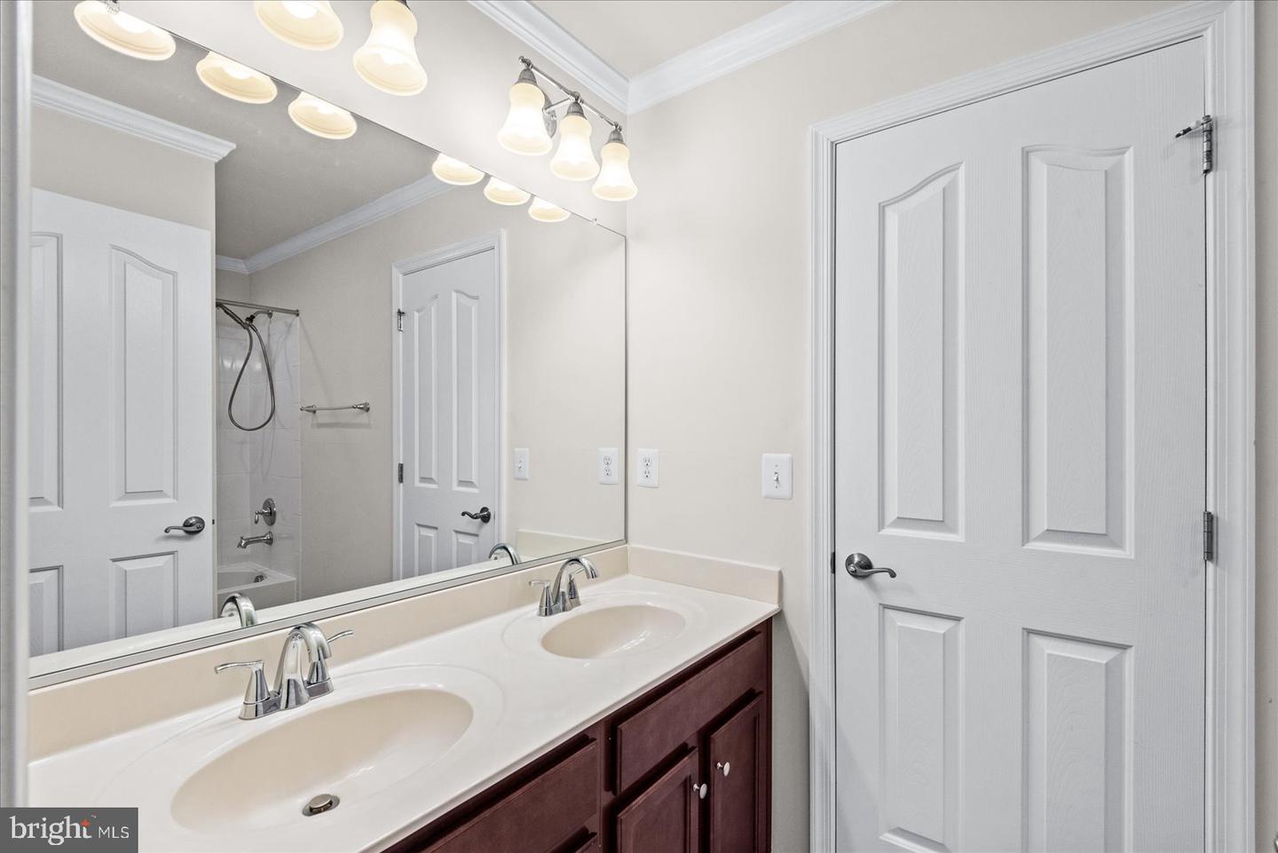 12132 SAWHILL BLVD, SPOTSYLVANIA, Virginia 22553, 5 Bedrooms Bedrooms, ,4 BathroomsBathrooms,Residential,For sale,12132 SAWHILL BLVD,VASP2032920 MLS # VASP2032920