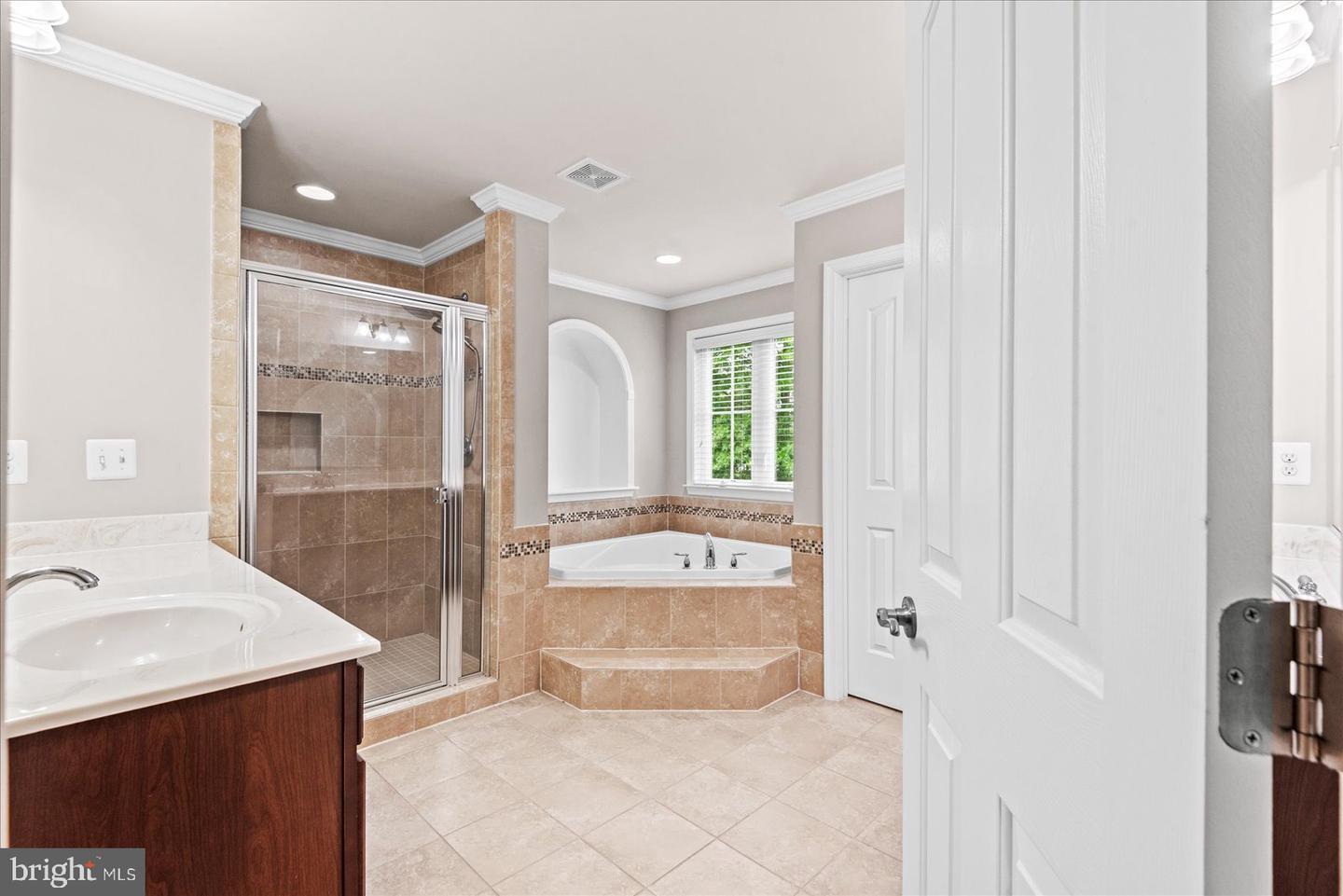 12132 SAWHILL BLVD, SPOTSYLVANIA, Virginia 22553, 5 Bedrooms Bedrooms, ,4 BathroomsBathrooms,Residential,For sale,12132 SAWHILL BLVD,VASP2032920 MLS # VASP2032920