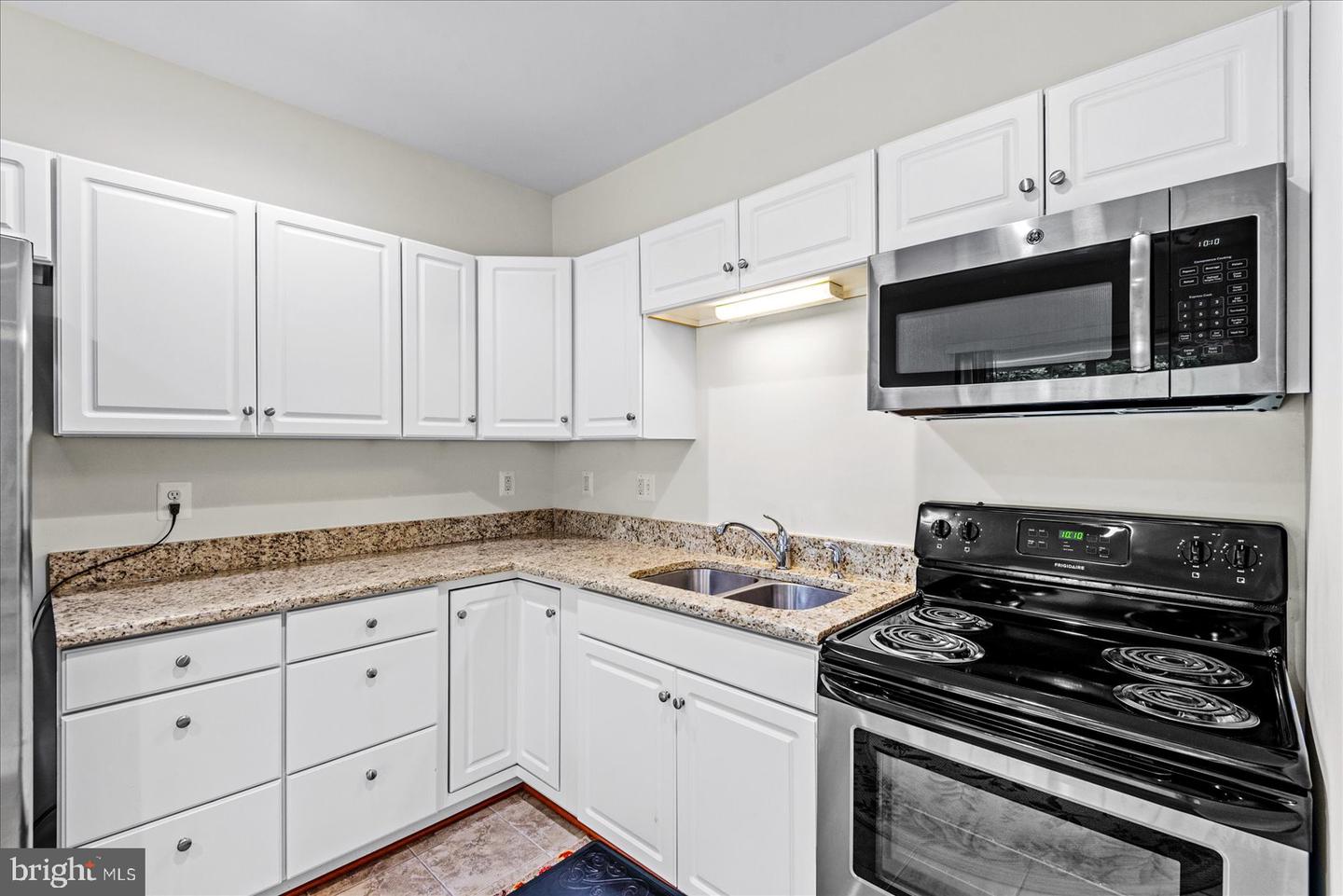 12132 SAWHILL BLVD, SPOTSYLVANIA, Virginia 22553, 5 Bedrooms Bedrooms, ,4 BathroomsBathrooms,Residential,For sale,12132 SAWHILL BLVD,VASP2032920 MLS # VASP2032920
