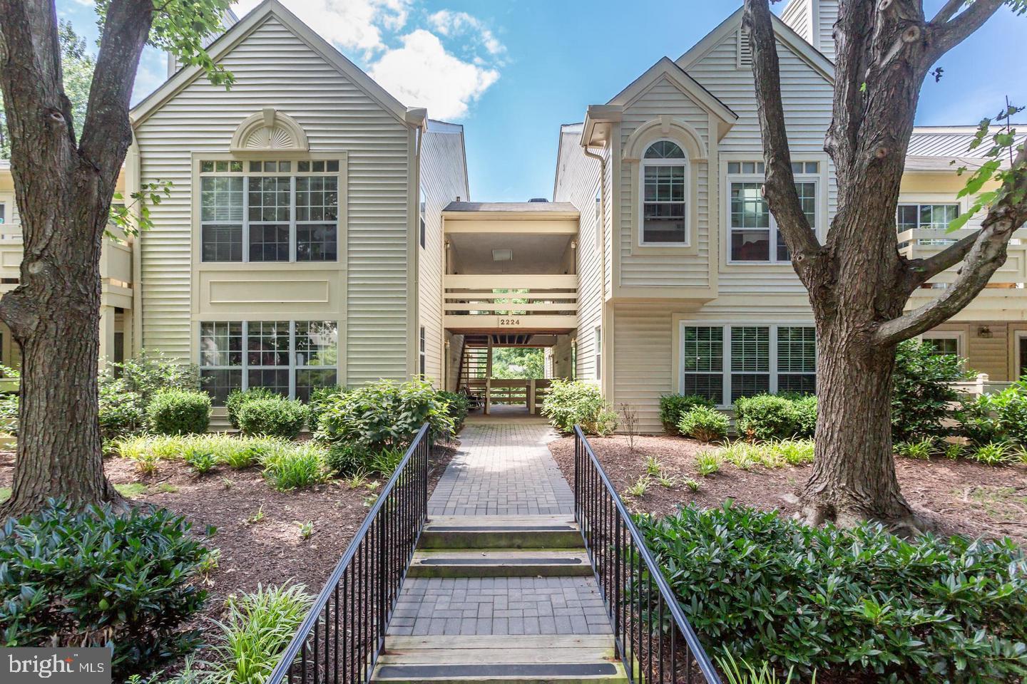 2224 SPRINGWOOD DR #102A, RESTON, Virginia 20191, 2 Bedrooms Bedrooms, ,1 BathroomBathrooms,Residential,For sale,2224 SPRINGWOOD DR #102A,VAFX2239364 MLS # VAFX2239364