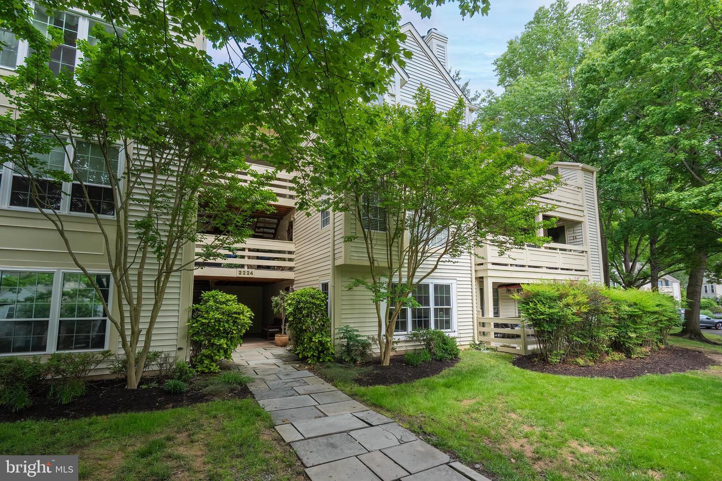 2224 SPRINGWOOD DR #102A, RESTON, Virginia 20191, 2 Bedrooms Bedrooms, ,1 BathroomBathrooms,Residential,For sale,2224 SPRINGWOOD DR #102A,VAFX2239364 MLS # VAFX2239364