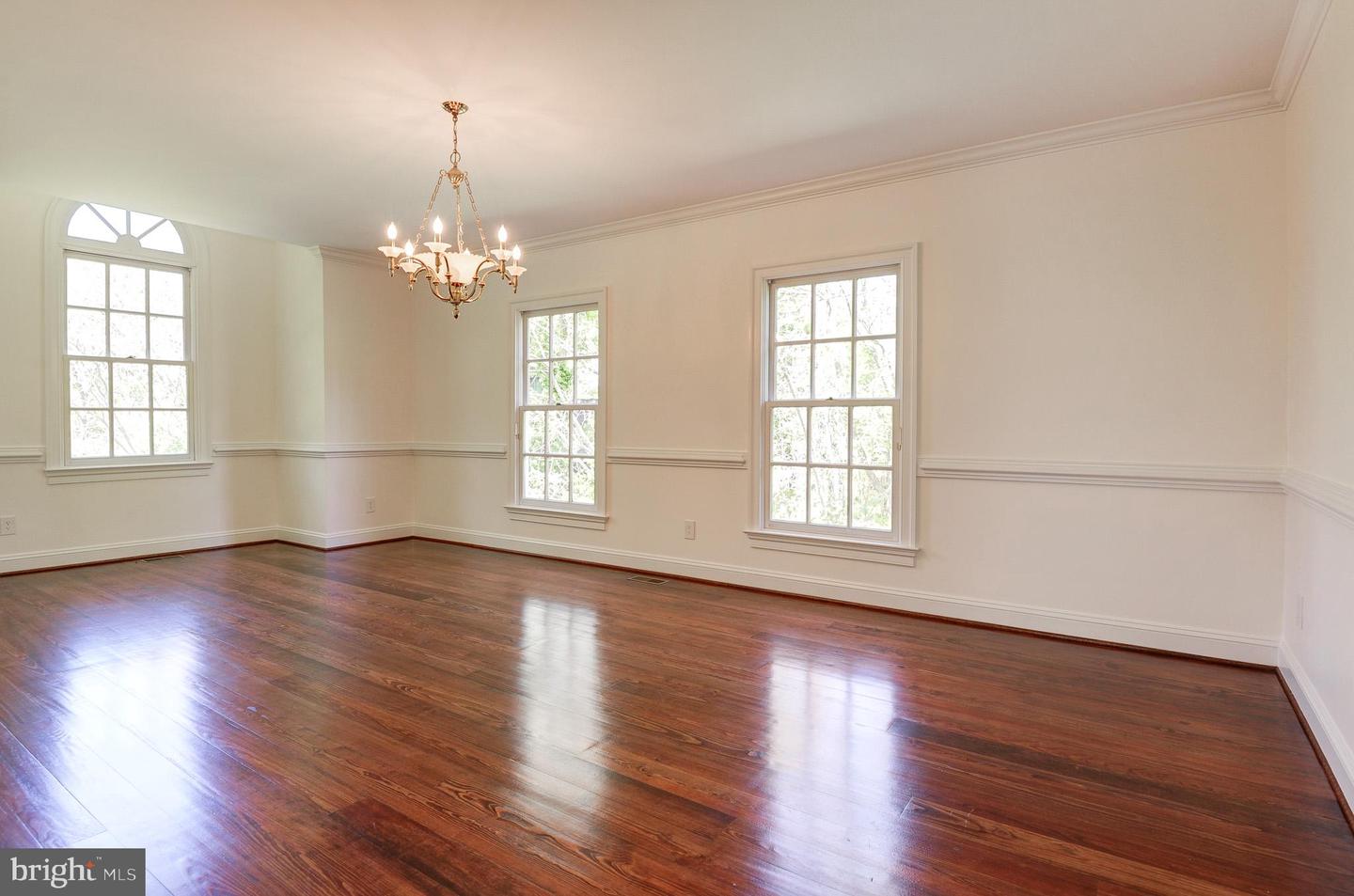 17026 SIMPSON CIR, PAEONIAN SPRINGS, Virginia 20129, 3 Bedrooms Bedrooms, ,2 BathroomsBathrooms,Residential,For sale,17026 SIMPSON CIR,VALO2095844 MLS # VALO2095844