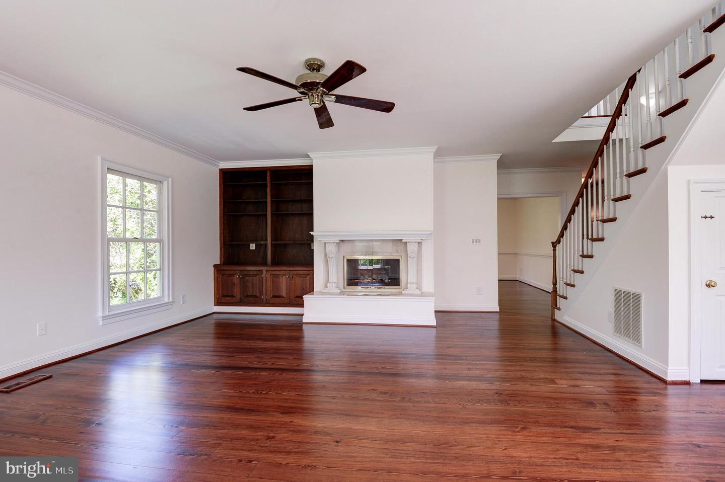 17026 SIMPSON CIR, PAEONIAN SPRINGS, Virginia 20129, 3 Bedrooms Bedrooms, ,2 BathroomsBathrooms,Residential,For sale,17026 SIMPSON CIR,VALO2095844 MLS # VALO2095844