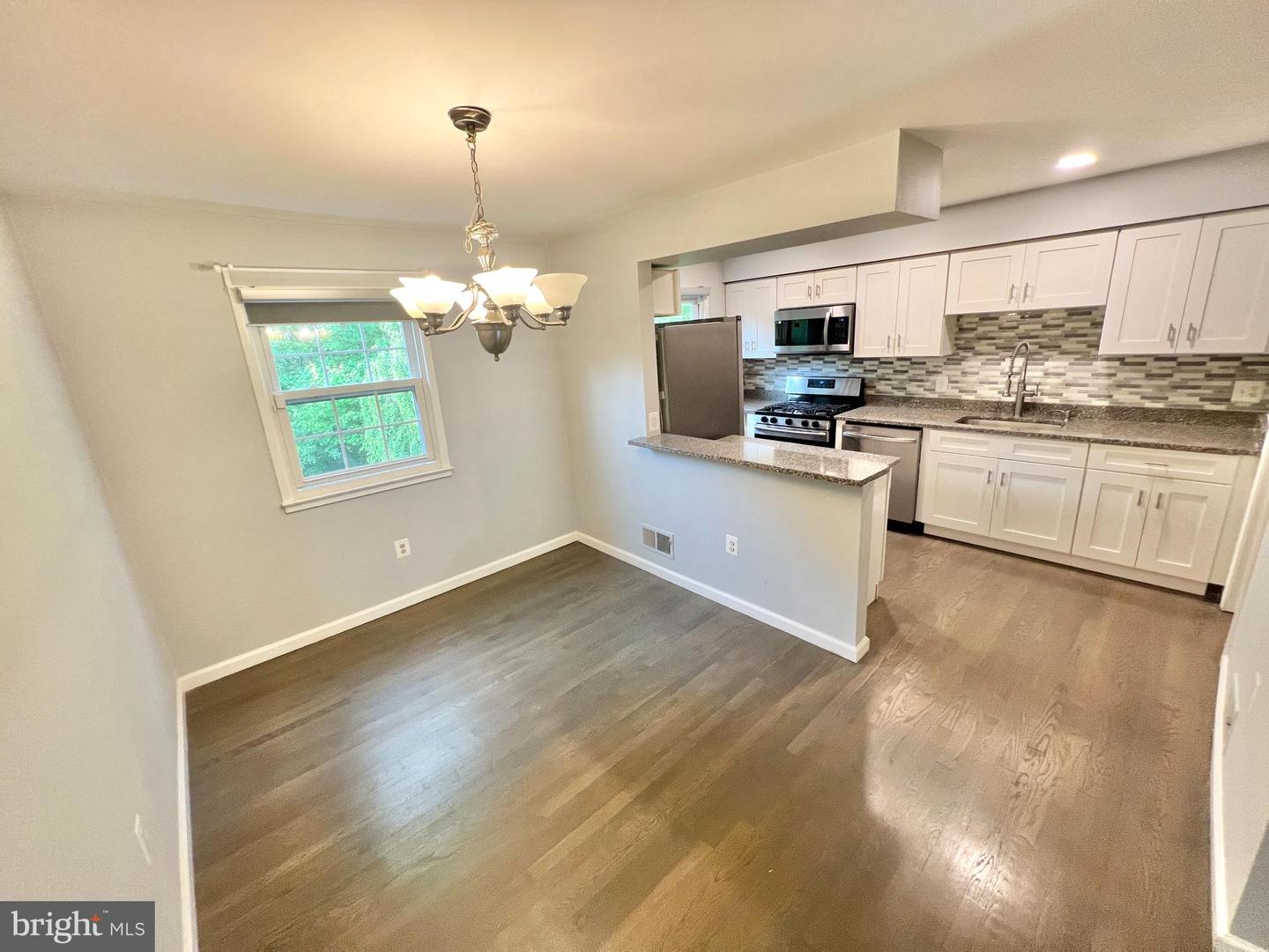 14717 BARKSDALE ST, WOODBRIDGE, Virginia 22193, 3 Bedrooms Bedrooms, ,1 BathroomBathrooms,Residential,For sale,14717 BARKSDALE ST,VAPW2094250 MLS # VAPW2094250