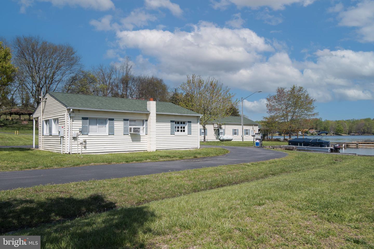 260 LOCUST DR, LOUISA, Virginia 23093, 3 Bedrooms Bedrooms, ,2 BathroomsBathrooms,Residential,For sale,260 LOCUST DR,VALA2007824 MLS # VALA2007824