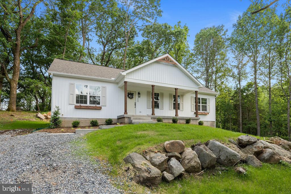 260 LOCUST DR, LOUISA, Virginia 23093, 3 Bedrooms Bedrooms, ,2 BathroomsBathrooms,Residential,For sale,260 LOCUST DR,VALA2007824 MLS # VALA2007824