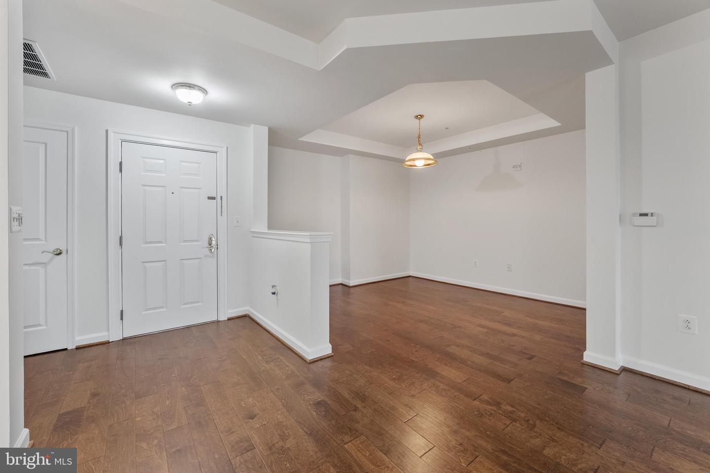 485 HARBOR SIDE ST #405, WOODBRIDGE, Virginia 22191, 2 Bedrooms Bedrooms, ,2 BathroomsBathrooms,Residential,For sale,485 HARBOR SIDE ST #405,VAPW2094278 MLS # VAPW2094278