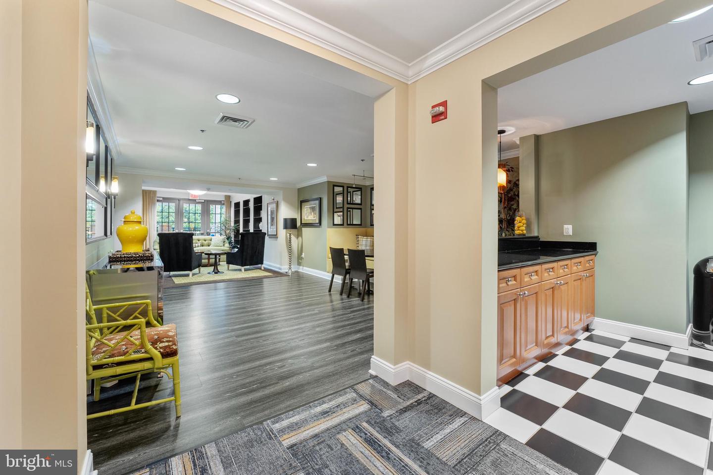 485 HARBOR SIDE ST #405, WOODBRIDGE, Virginia 22191, 2 Bedrooms Bedrooms, ,2 BathroomsBathrooms,Residential,For sale,485 HARBOR SIDE ST #405,VAPW2094278 MLS # VAPW2094278
