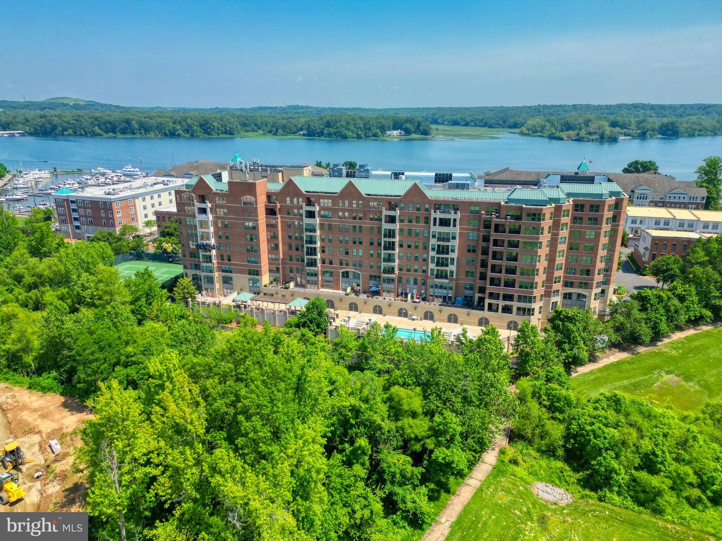 485 HARBOR SIDE ST #405, WOODBRIDGE, Virginia 22191, 2 Bedrooms Bedrooms, ,2 BathroomsBathrooms,Residential,For sale,485 HARBOR SIDE ST #405,VAPW2094278 MLS # VAPW2094278
