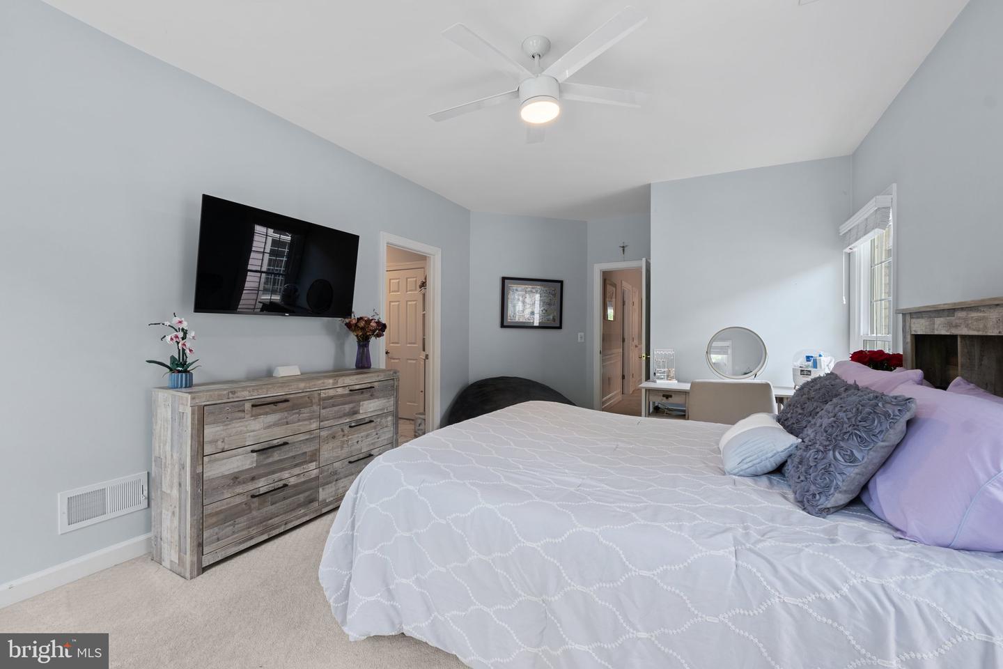 20293 WATER MARK PL, STERLING, Virginia 20165, 4 Bedrooms Bedrooms, ,3 BathroomsBathrooms,Residential,For sale,20293 WATER MARK PL,VALO2095914 MLS # VALO2095914