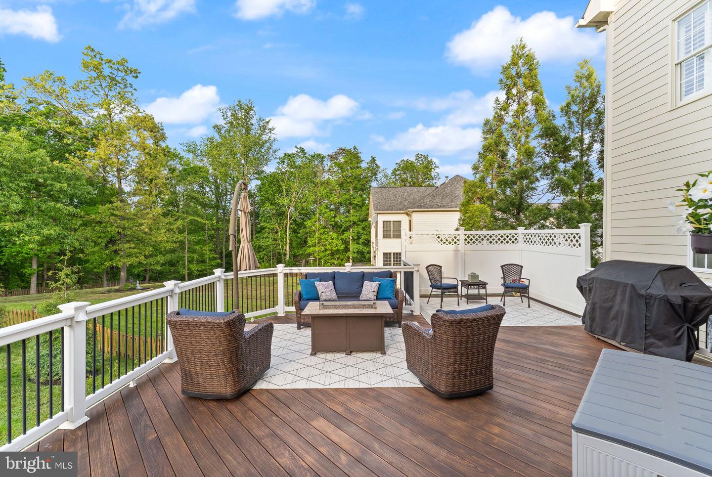 18729 UPPER MEADOW DR, LEESBURG, Virginia 20176, 5 Bedrooms Bedrooms, ,5 BathroomsBathrooms,Residential,For sale,18729 UPPER MEADOW DR,VALO2095988 MLS # VALO2095988