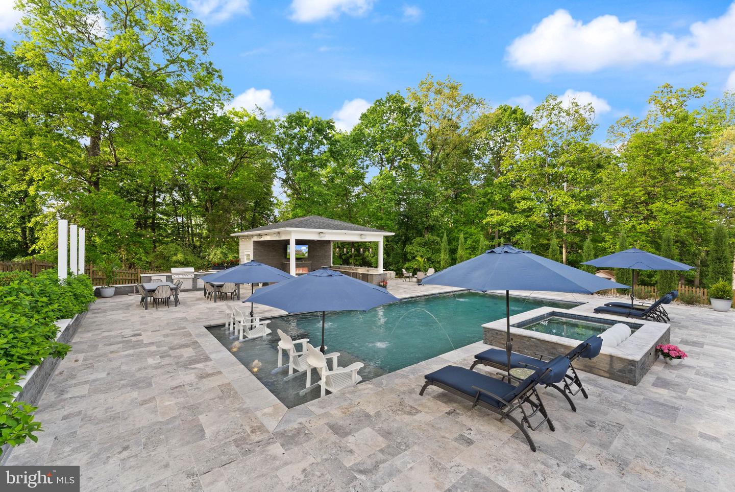 18729 UPPER MEADOW DR, LEESBURG, Virginia 20176, 5 Bedrooms Bedrooms, ,5 BathroomsBathrooms,Residential,For sale,18729 UPPER MEADOW DR,VALO2095988 MLS # VALO2095988
